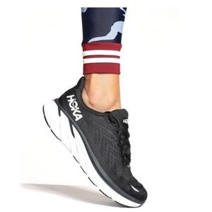 Hoka Clifton 8 running shoes size 5